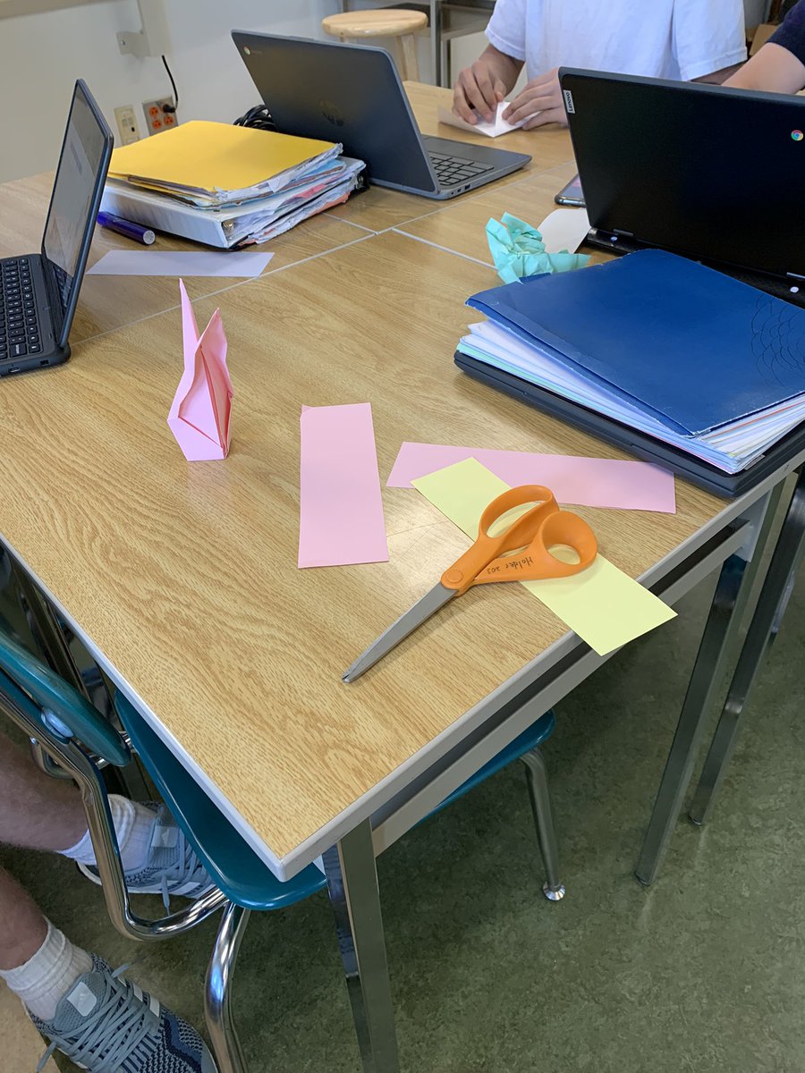 BrianSelman2's tweet photo. Origami today in World Cultures… a lot of frustration was had in Block 1! Stay tuned throughout the day for more creations! https://t.co/yP3FEKBK1f