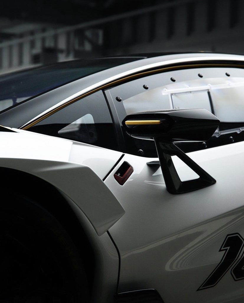 LuxuryCars365's tweet photo. Lamborghini Essenza SCV12 🔥 https://t.co/kEsXyyaw21