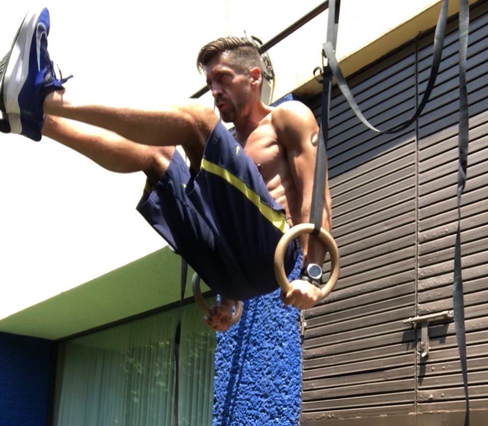 Rings leg raise 👊🏼👊🏼👊🏼
#JorgeMaldonado #Jálalee