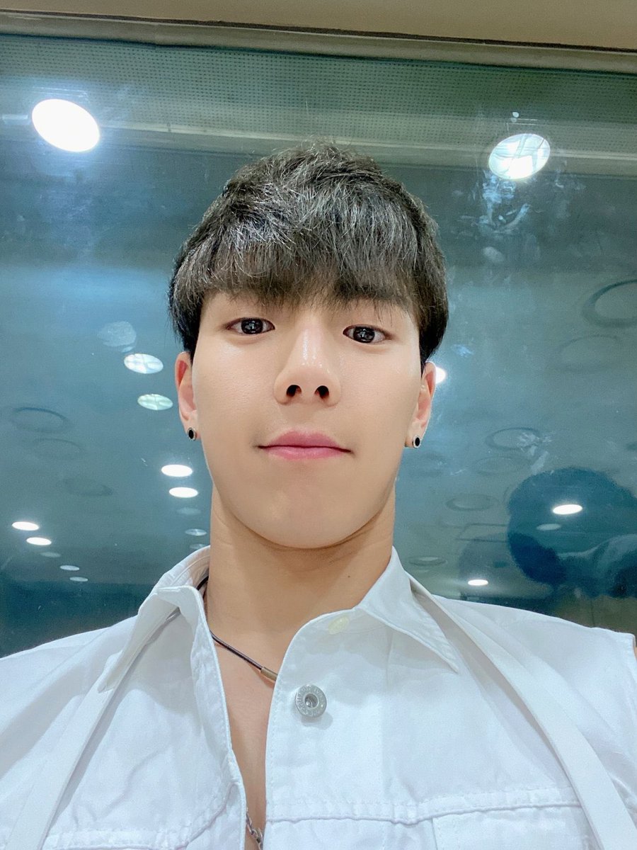 shownucb's tweet image. 331 dias 
#SHOWNU @OfficialMonstaX