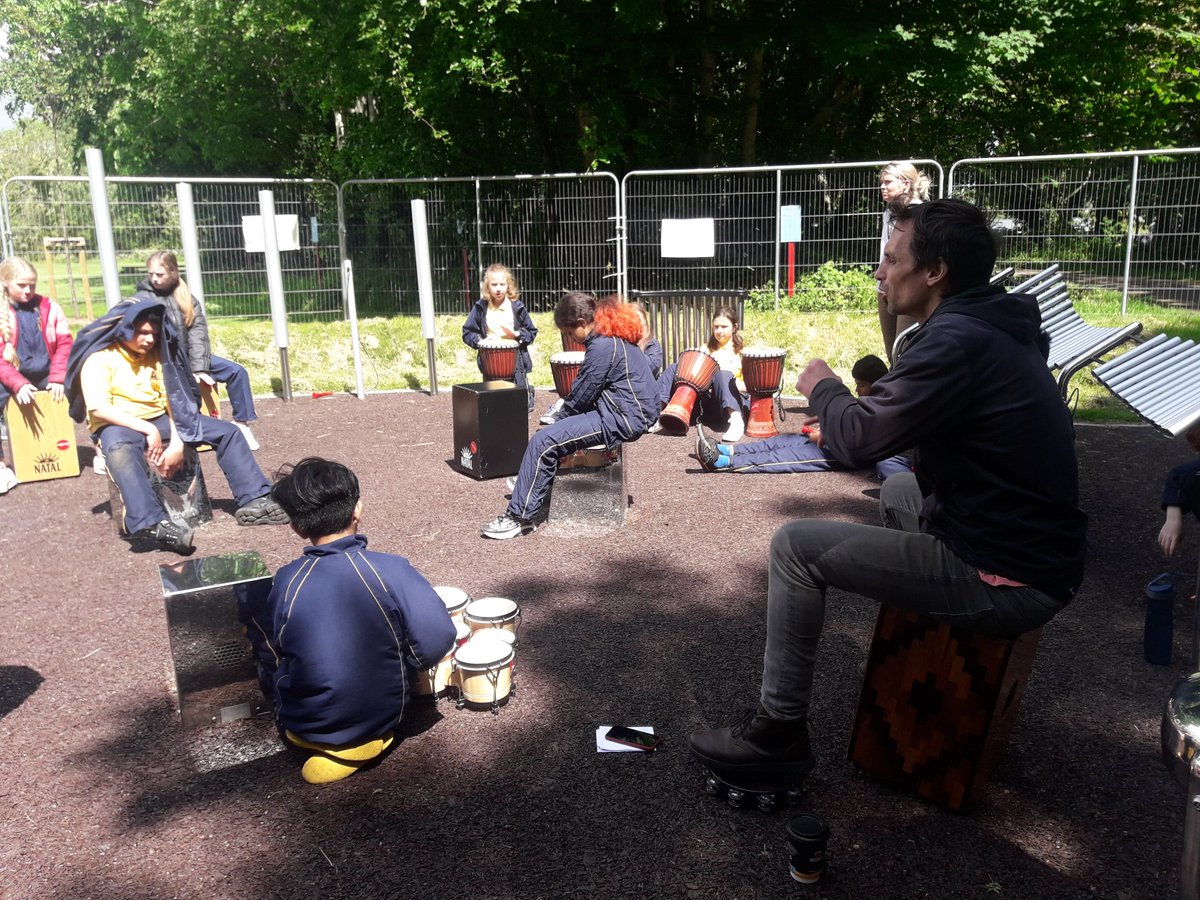 MusicGendlr's tweet photo. The second 5th class from Queen of Angel's doing great work. Brilliant listening skills at play here today.@dlrcc @mus_gen #dlrparks https://t.co/r7ManNCbwq