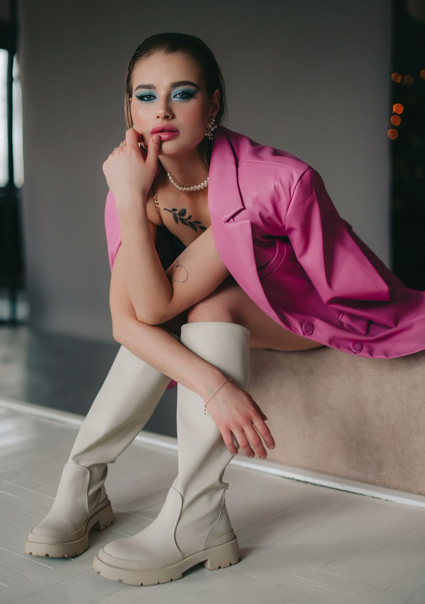 LiveJasmin's tweet photo. #HannahBlum makes our heads turn every time ... 🥵 
Dive in and admire her: https://t.co/FkegFpwH0L

#LiveJasmin #fashionstyle #stylish #sweetgirl #fierce #pinkmode #pinkvibes https://t.co/pvoLIVCM7Q
