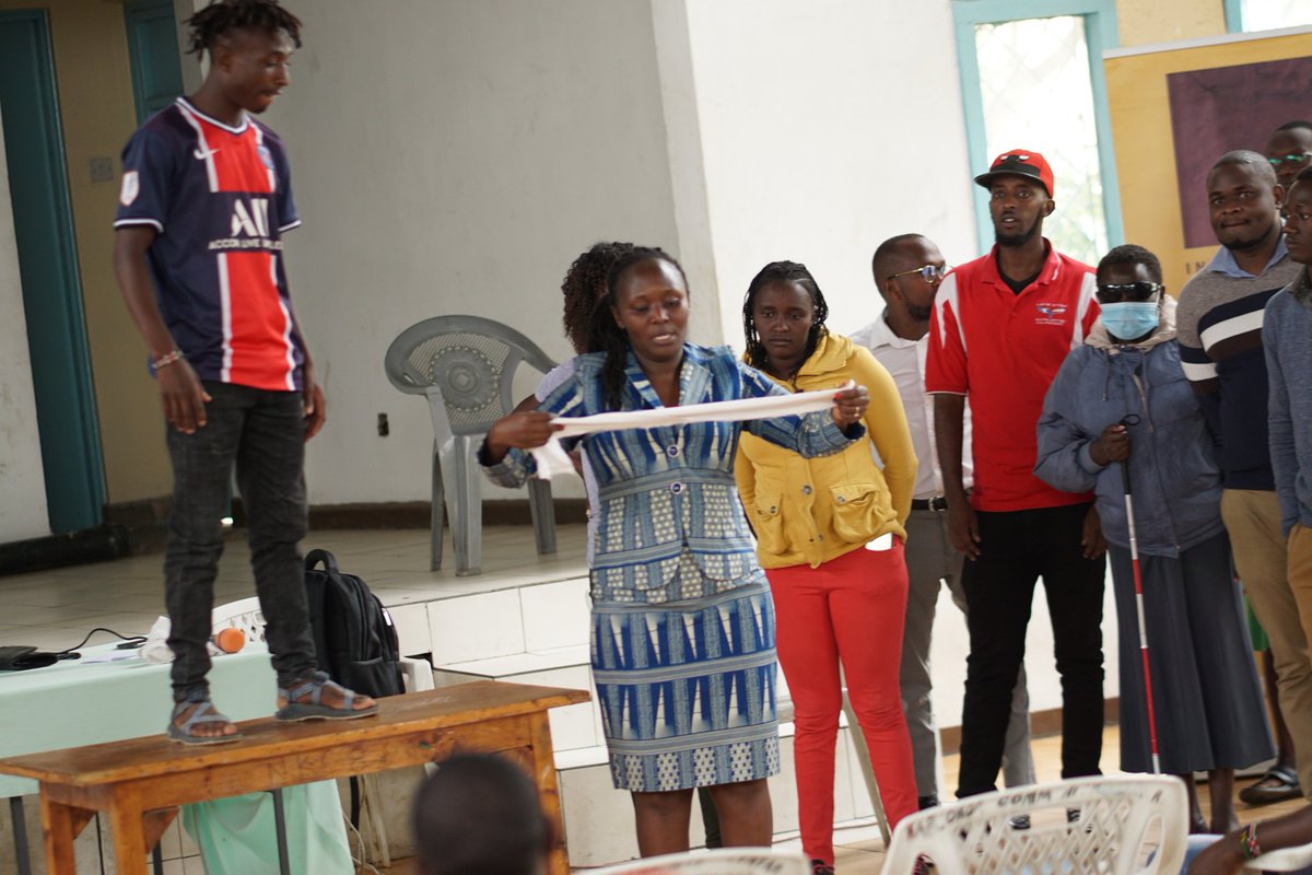 OS_YouthCenter's tweet photo. We are enjoying this collaborative engagements with the #balozimtaani youths who are learning to gather evidence and to demonstrate what works in delivering peaceful services and community driven improvement.
#radanipeace https://t.co/FPYBdzlYgA