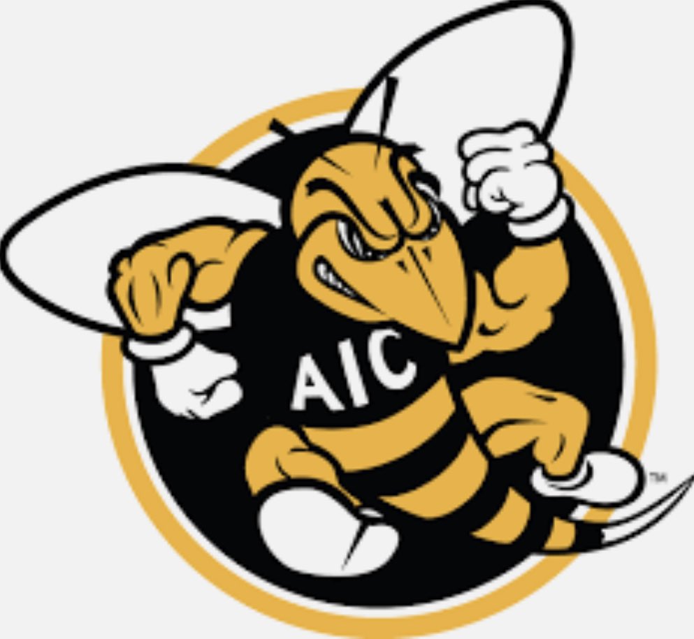 CentralFB413's tweet image. Appreciate @CoachKKulzer stopping by Springfield Central HS this morning.
@AICFootball @SpringfieldCHS @Watson_718 @JuiceWa45 @CoachPanasci 

#AIELITE | #AdjustAttackDominate