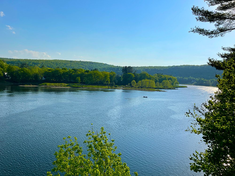 DRBC1961's tweet photo. Happy #WaterWednesday! DRBC staff was in the upper #DelawareRiver Basin last wknd at the Upper Delaware #ShadFest. More pics to come from that inaugural event, but enjoy these of the river at Narrowsburg. #DYK? The deepest part of the Delaware is the Big Eddy (pics 3&4) - 113 ft! https://t.co/7H6vtMFbKw