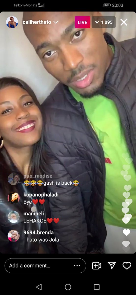 spheeDS's tweet photo. 🤣🤣🤣Iyooh the father @officialgash1 kissed the mother @callherthato she was like no not in front of the kids😂😂😂like she called all of us kids🤣🤣. Thanks for the live Femily https://t.co/mYPbZAYnM4