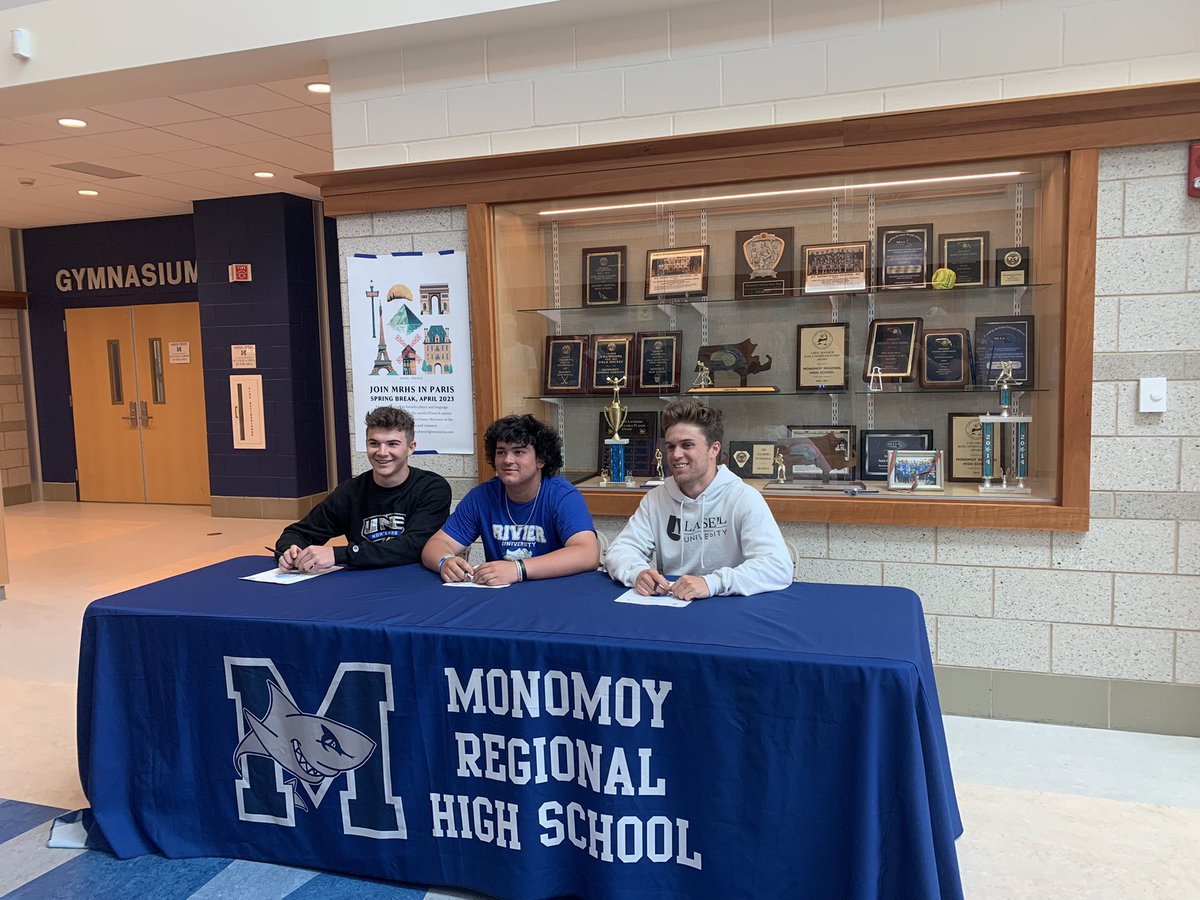 AthleticSharks's tweet photo. Great to see more students continuing their athletic careers at the next level!!! Congrats guys,can’t wait to see you compete ⚾️🥍@MonomoySchools @MonomoySharks https://t.co/pnzdr9jaqz