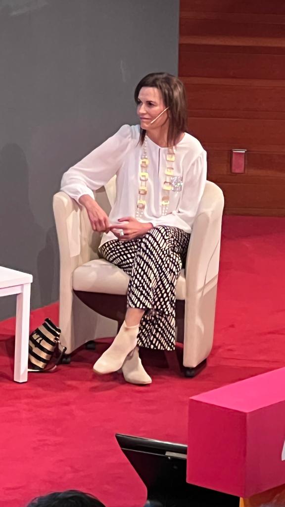 María Unceta-Barrenechea de <a href="/MariaDuol/">María D'uol</a> #EkinDay
Una emprendedora que es ejemplo de innovación en el mundo de la cosmética, aportando un valor añadido. Además, este año celebra 30 años de <a href="/MariaDuol/">María D'uol</a>.