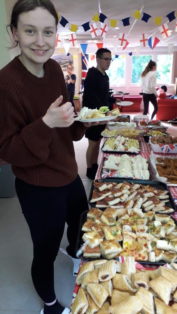 KeswickLbh's tweet photo. A feast fit for the Queen at our jubilee celebration tonight! @keswicksch #iloveboarding https://t.co/fYfarSChIa