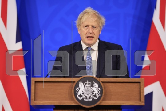 clasos's tweet photo. El Primer Ministro Boris Johnson da una conferencia de prensa. https://t.co/7AcyB4uOZI https://t.co/seBi127VYk