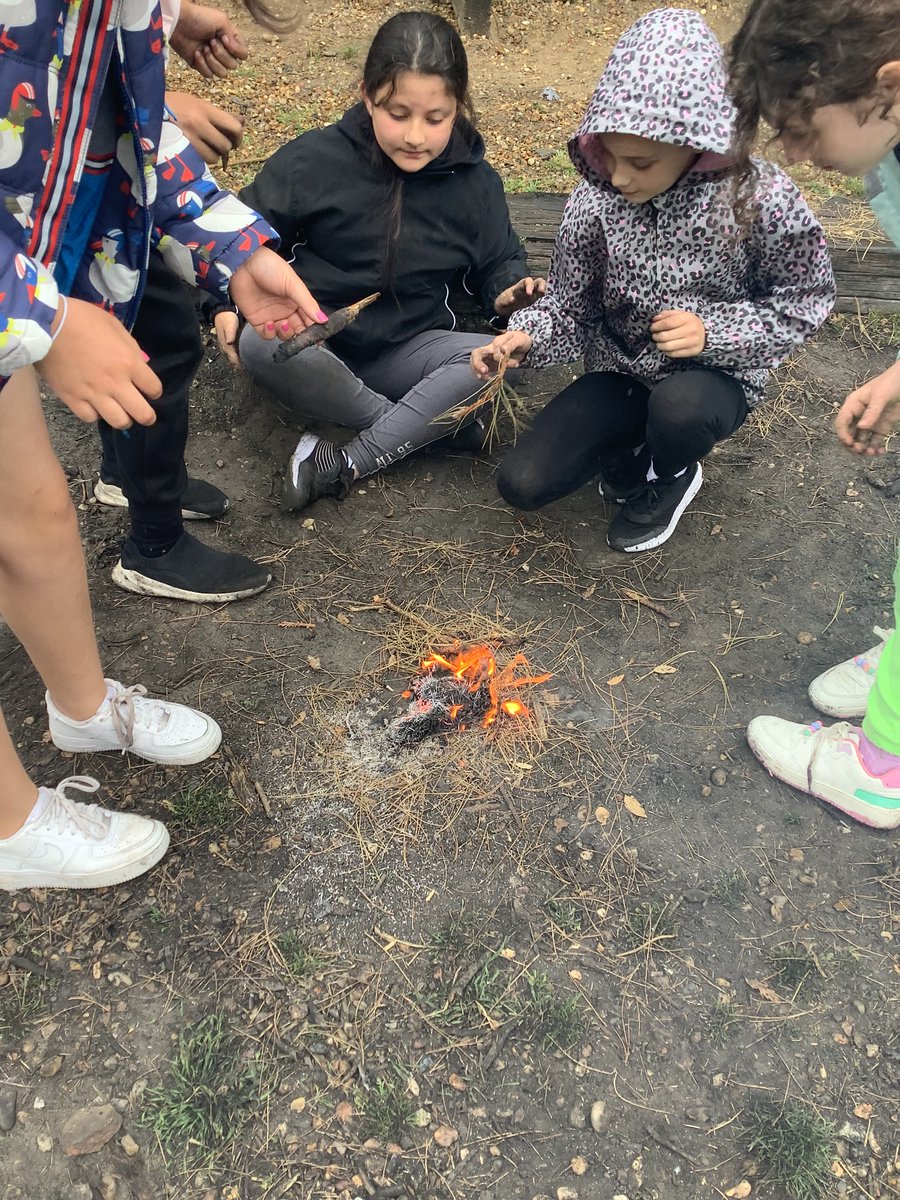 DGprimaryschool's tweet photo. Firefighting with group 2 #dirtyfaces https://t.co/F9ycFe6dDK