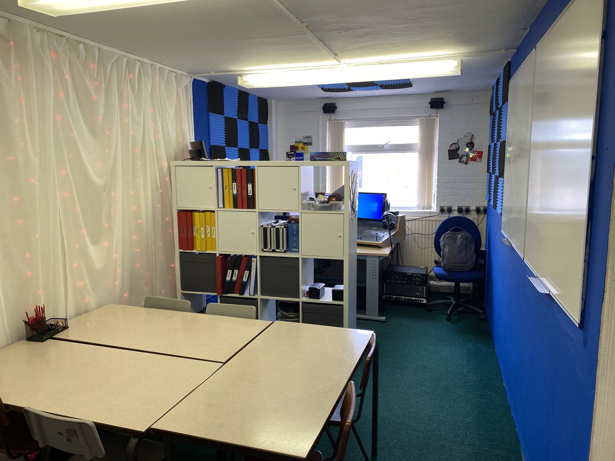 BryntegFm's tweet photo. Our new studio is looking amazing! A few more little things to do but we are so close to going live!! @BryntegFm 

#schoolradio #radio #wales #classroom #studio #broadcasting https://t.co/F7ZpdjndXG