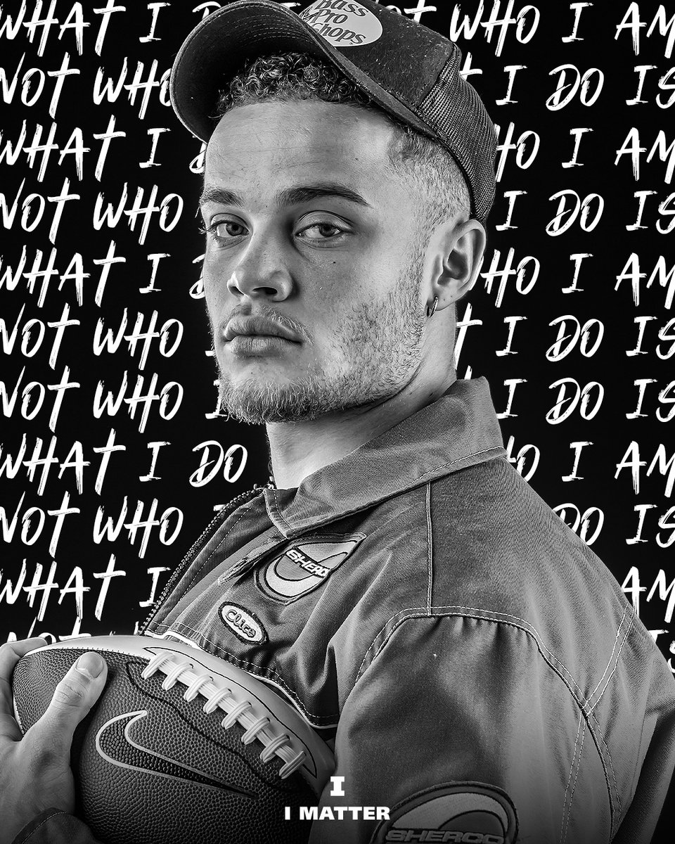 During Mental Health Awareness Month, it's important to remember that athletes are more than just athletes. 

Illinois Athletics want to work with its online community to decrease the amount of toxic discourse that exists in the social media community.

#IMatter | #Illini | #MHAM