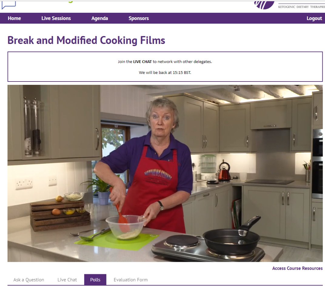 ketocollege's tweet image. Lovely to see @matthewsfriends keto cook Mo in the breaks at #ketocollege. See great keto recipes from her on the Matthew's Friends website and YouTube #ketokitchen channel