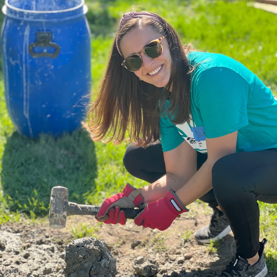 H4HHuronValley's tweet photo. High fives to the employees of Gentherm for joining us the last 2weeks to help build the shed (and many other projects!) at one of our Women Build homes! The company also sponsored the build, helping us cover costs of materials -- thank you!! #WomenBuildWednesday #HabitatPartners https://t.co/lQqW1hVNV8