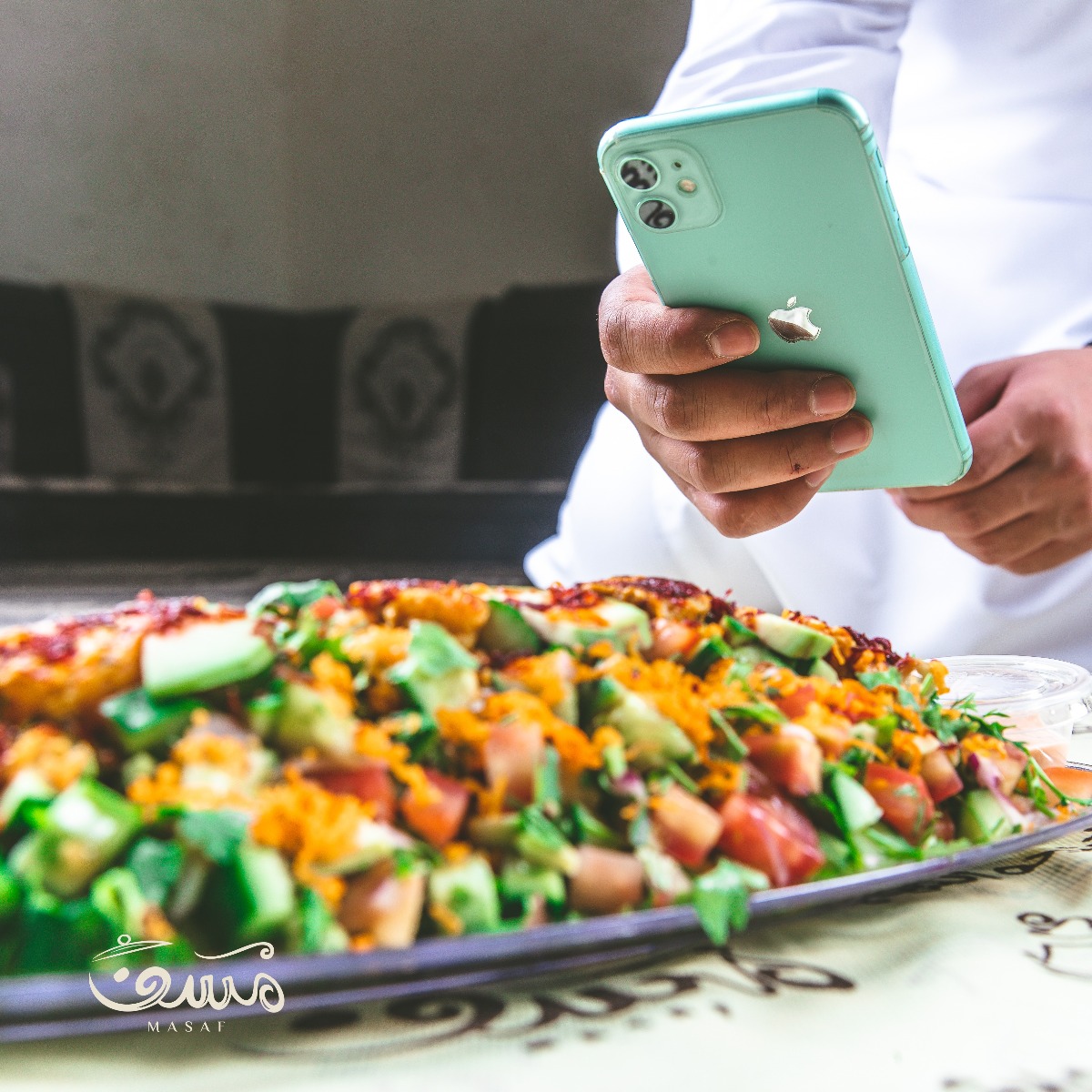 تجهيزات الولائم تاخذ وقت، بس مع #مسف ما ياخذ إلا رسالة واتساب. 

ارسل بس وش تحتاج والباقي علينا.