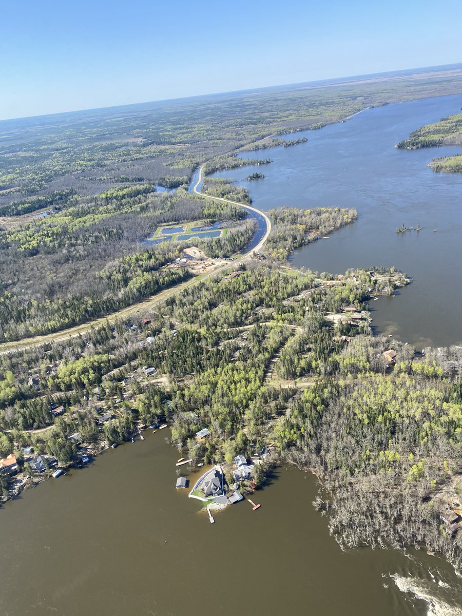 Yesterday , my colleagues and I had the opportunity to get an aerial tour of flood-affected communities in the Whiteshell. @doylepiwniuk @minewasko @JeffWharton4MLA @WabKinew