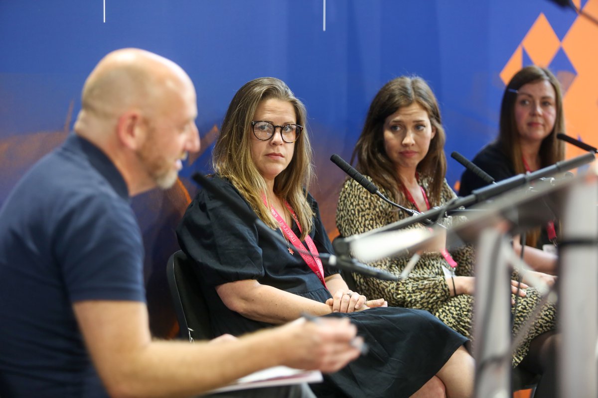mediaprodshow's tweet image. Highlights from our #PostProduction Theatre include @jake_bickerton in conversation with a top panel of VFX Leaders, these inspirational females shared how they are leading the way in the use of #VFX in editing. #MPTS2022

Register for #MPTS2023 at: bit.ly/mpts2023intere…