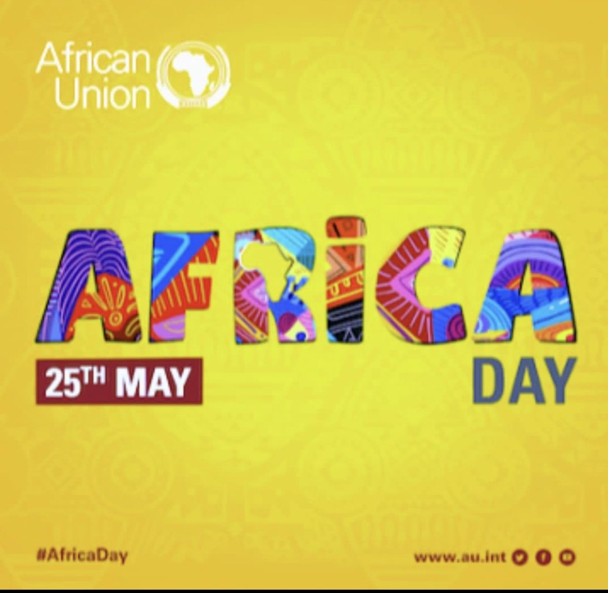 JousLTE's tweet photo. “We may have different religions, different languages, different colored skin ….. we are one People. 

Happy Africa Day …. Children of the motherland ✊🏾✊🏼✊🏽. https://t.co/4jwx9j2jKT