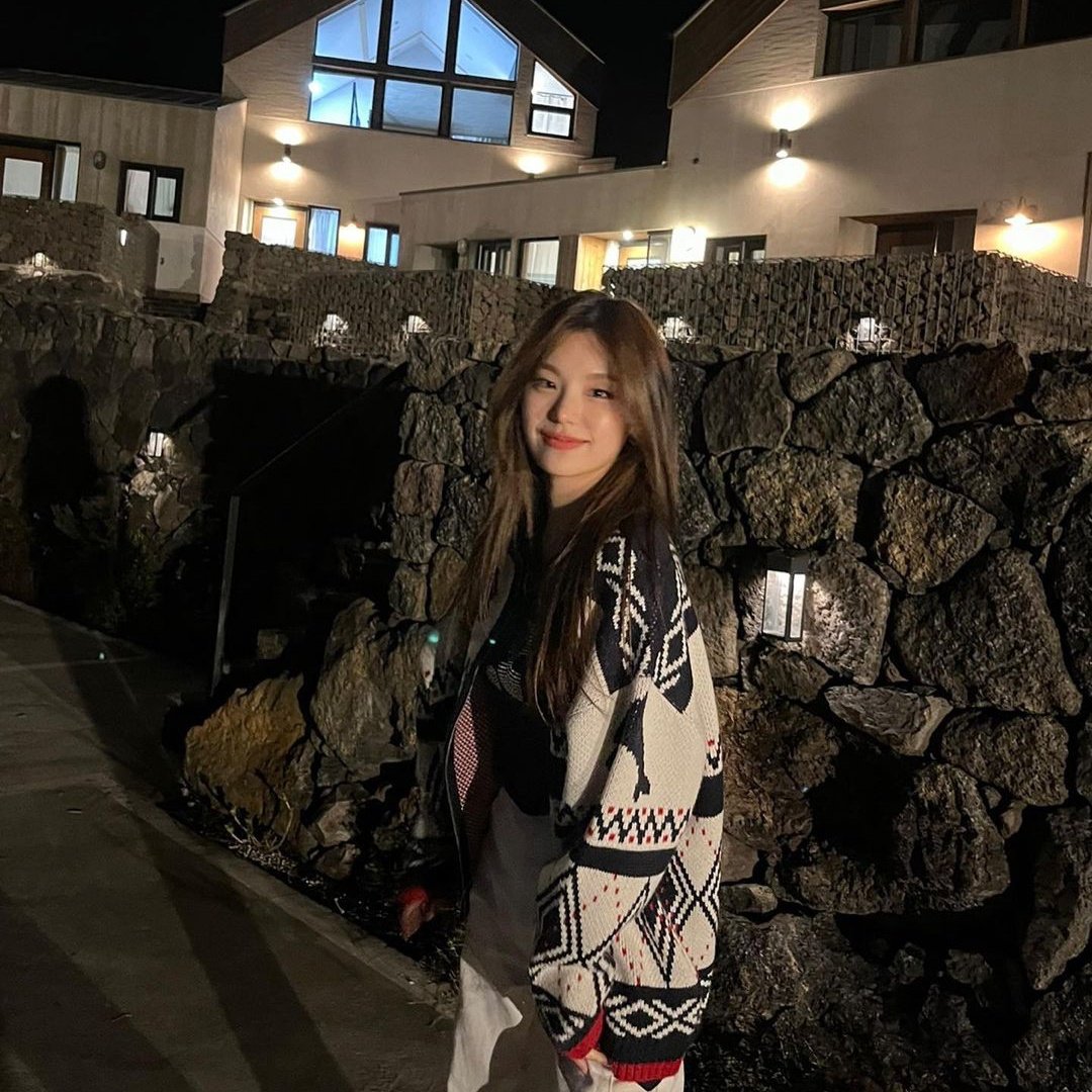 YejiGlobal's tweet photo. [ YJ DAY ] Let's 🔓 20k tweets for our tags!

Keep them coming, MIDZYs! 🖤

OUR PRIDE YEJI DAY
#SecretWeaponYejiDay
#스윗리틀키티_예지야_생일축하해 https://t.co/o9uYeiAoQQ