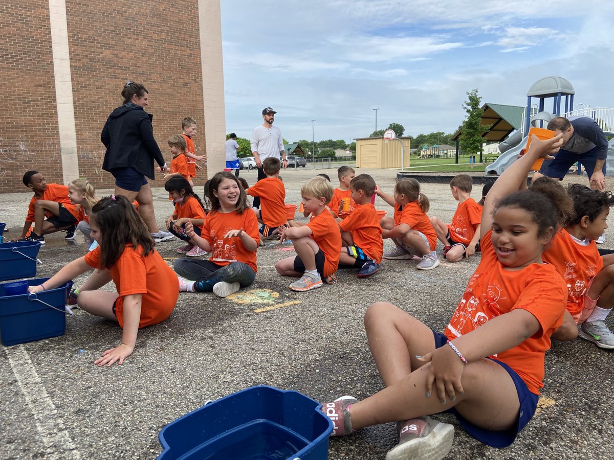 Closing out our school year and having a blast at our Liberty Lalapalooza field day! ⁦<a href="/LibertyLeopard/">Liberty Leopards</a>⁩ #itsworthit