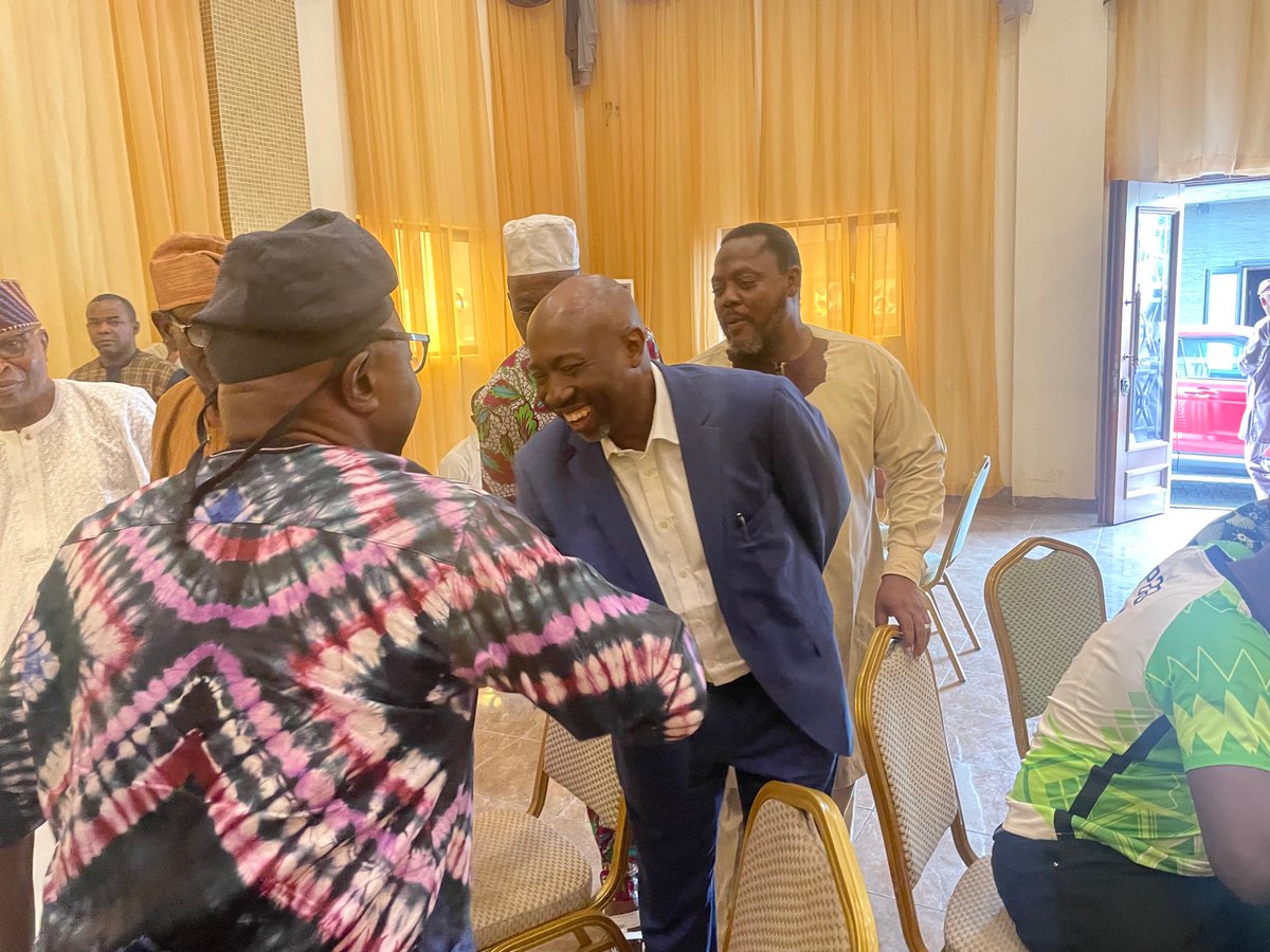 AOM4LAGOS's tweet photo. Today,

 I spoke to the delegates of Lagos State. As a man of the people, I was able to relate to their concerns and reassure them that, I, Olorunfemi Mustapha am truly here to serve. Please join us and support us for the betterment of our state.

- AOM https://t.co/43Kp4jfrwF