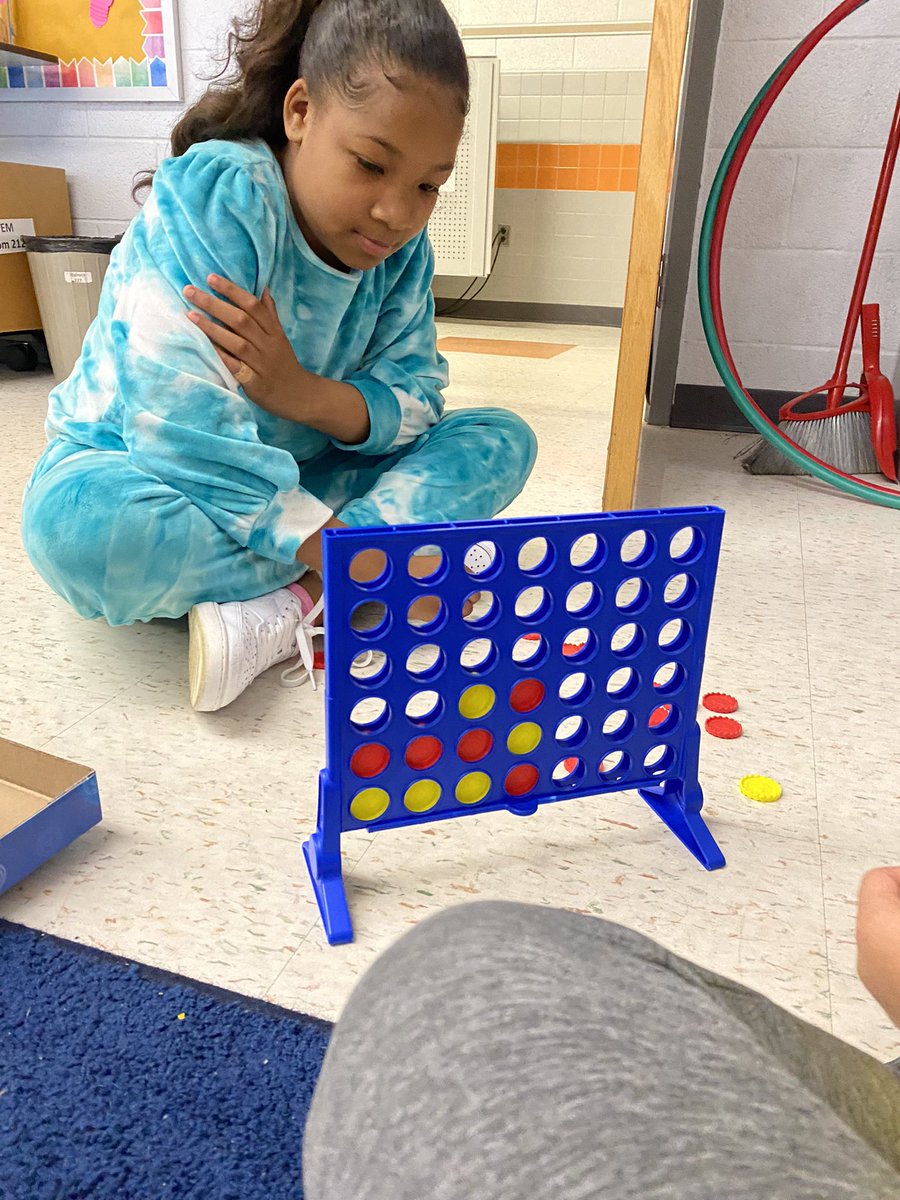 Caitlin O'Connor tweet media