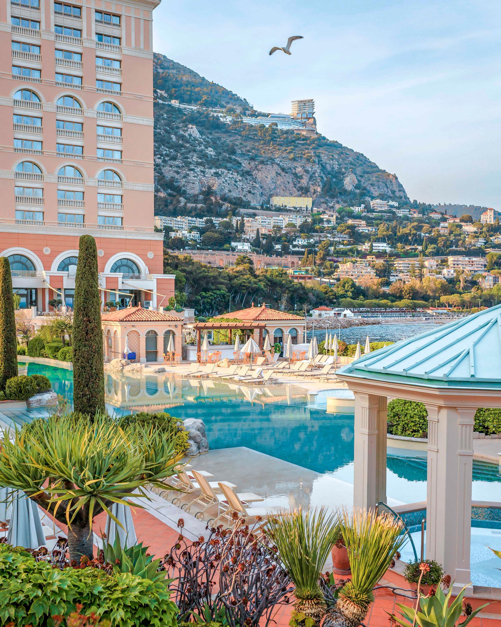 Monte-Carlo SBM on Twitter: 