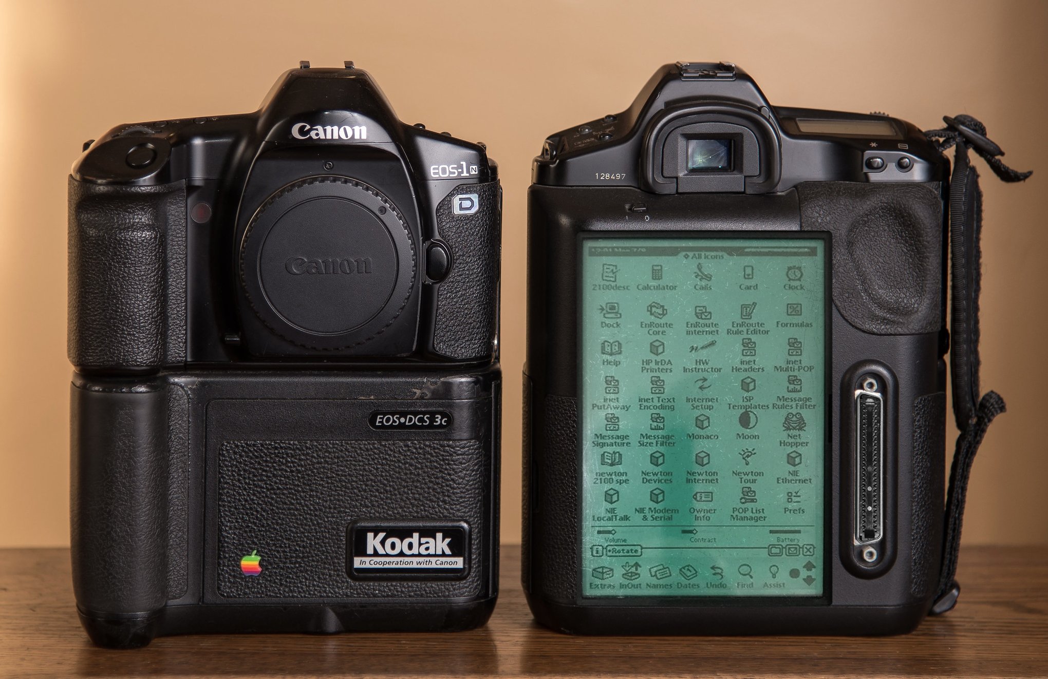 Фотограф roman пуненко. Eos dcs. Canon 1995. Eos dcs. Kodak eos dcs 3.