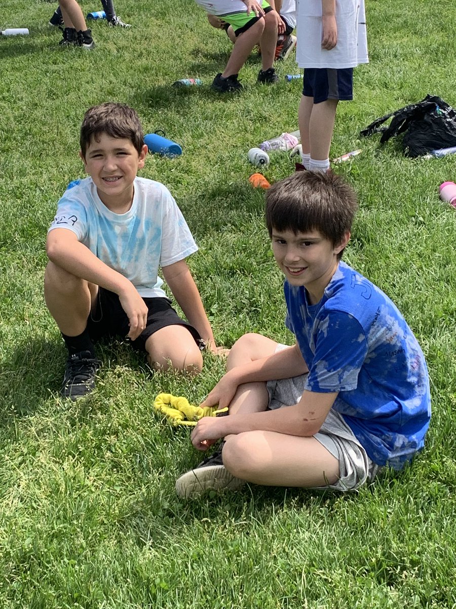 DeAnna VanderSchie tweet media