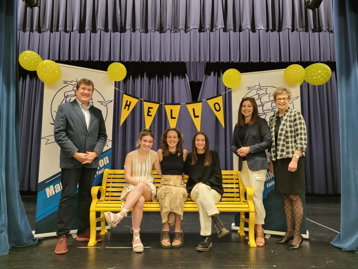 It's a special day <a href="/FundyFMHS/">Fundy Middle & High</a> as they unveil their new Friendship Bench to encourage students to talk about their mental health. They are the first school in NB to adopt the #YellowIsForHello campaign.💛 Find out more here: thefriendshipbench.org/about/  <a href="/CMHANB/">CMHA of NB</a> <a href="/TownofStGeorge1/">Town of St. George</a>