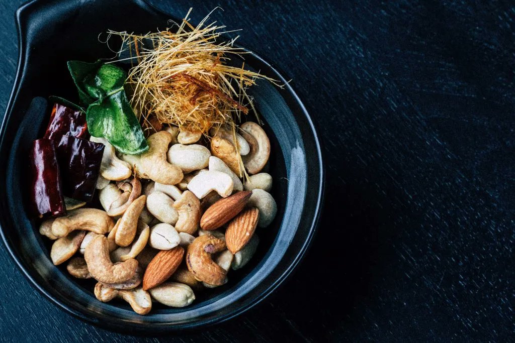 OptiMYzMag's tweet photo. Give your meals a round house protein punch… the vegan way!
https://t.co/UEOWkS0fXB https://t.co/IxjZ8pQCd2