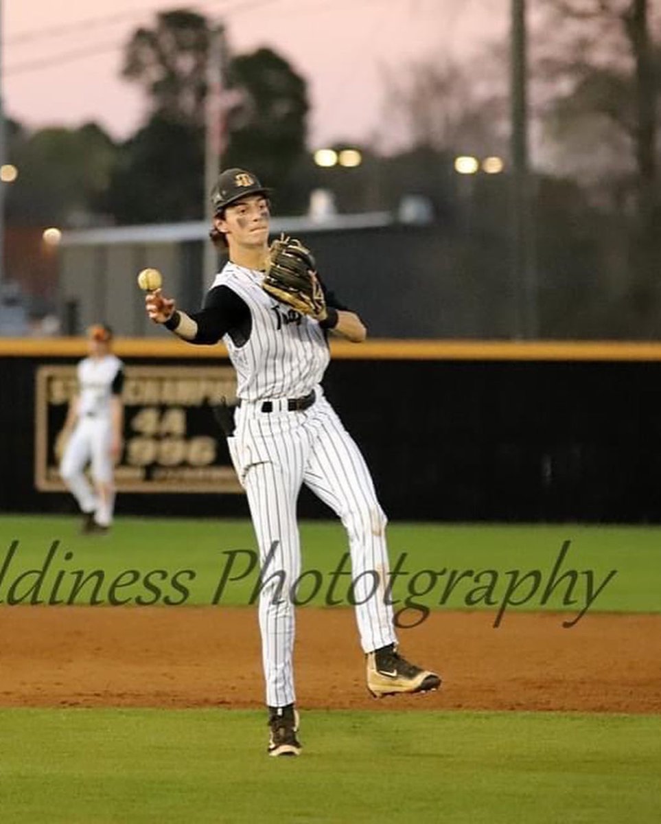 I would like to thank God for this awesome opportunity. I am excited to announce that I will be furthering my academic and baseball career at East Mississippi Community College! Thank you to my family, coaches, and everyone who has helped me get this far! <a href="/EastMissBB/">East Miss Baseball</a> <a href="/BoydLNHBB/">Lee Boyd</a>