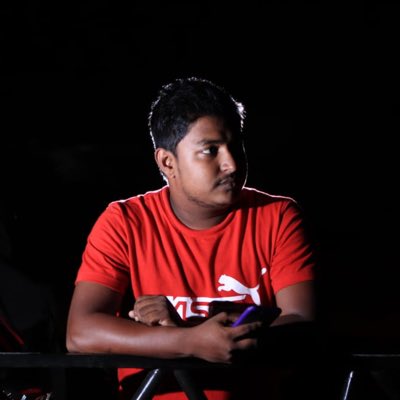 jebashanth98's tweet photo. #NewProfilePic https://t.co/NMG7M0DbgO
