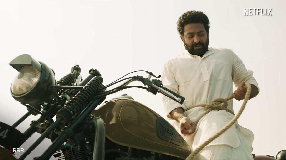 reach_anupam's tweet photo. NT Rama Rao Jr (@tarak9999) and the classic BSA B30 are a pairing for the ages, don't you think? I've heard he's quite the motorcycle aficionado, and he definitely picked the right ride… a rugged wartime machine for a young Indian revolutionary swinging into action!
@RRRMovie https://t.co/gOaxfWUCuw