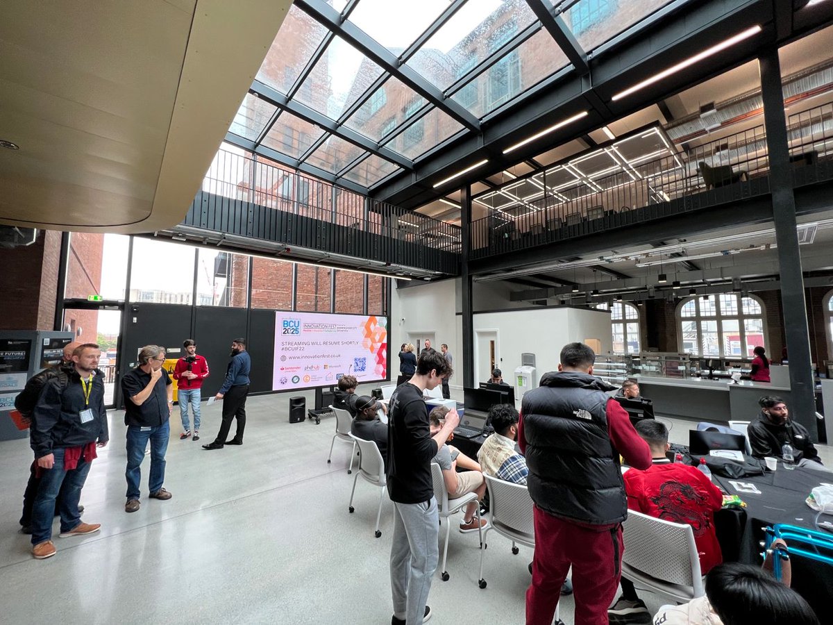 BcuEngineering's tweet photo. Day 3 of #BCUIF22
Amazing to meet the employers from industry such as Balfour Beatty plc and Foster + Partners. Innovation all around as student continue to represent their insightful projects.

link to the schedule - https://t.co/vogRJSxjsR https://t.co/KyEYDomqbE