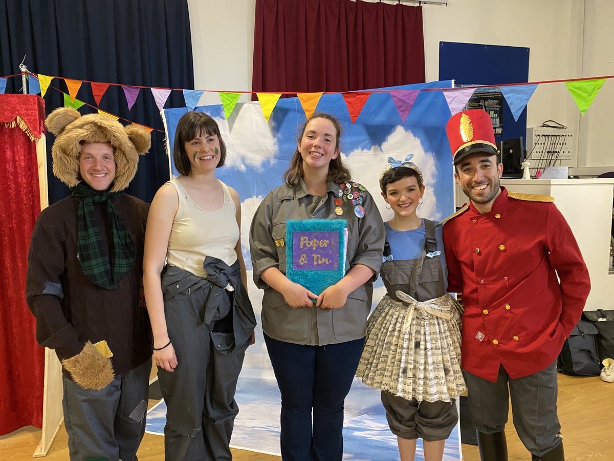 St Michael's C of E Primary Academy, Exeter (@stmichaels_ex1) on Twitter photo Thank you for an amazing show yesterday <a href="/ETOpera/">English Touring Opera</a> at <a href="/ExeterSchoolUK/">Exeter School Devon</a> ,our pupils loved the Paper & Tin performance! #doesntmatterwhatyouremadeof Thank you for an amazing show yesterday <a href="/ETOpera/">English Touring Opera</a> at <a href="/ExeterSchoolUK/">Exeter School Devon</a> ,our pupils loved the Paper & Tin performance! #doesntmatterwhatyouremadeof