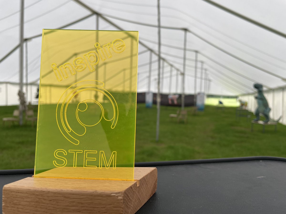 Mrs Holliday tweet media