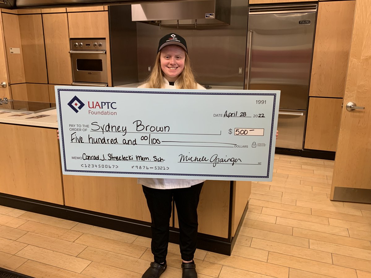 pulaskitech's tweet photo. Sydney Brown – Received $500 from the Conrad J. Strzelecki Memorial Scholarship. Sydney is working toward an Assoc. of Applied Science in Hospitality Management.

Learn more about UA-PTC Foundation Scholarships at https://t.co/wvTAUKw9sC. https://t.co/bIwHLqpWbK