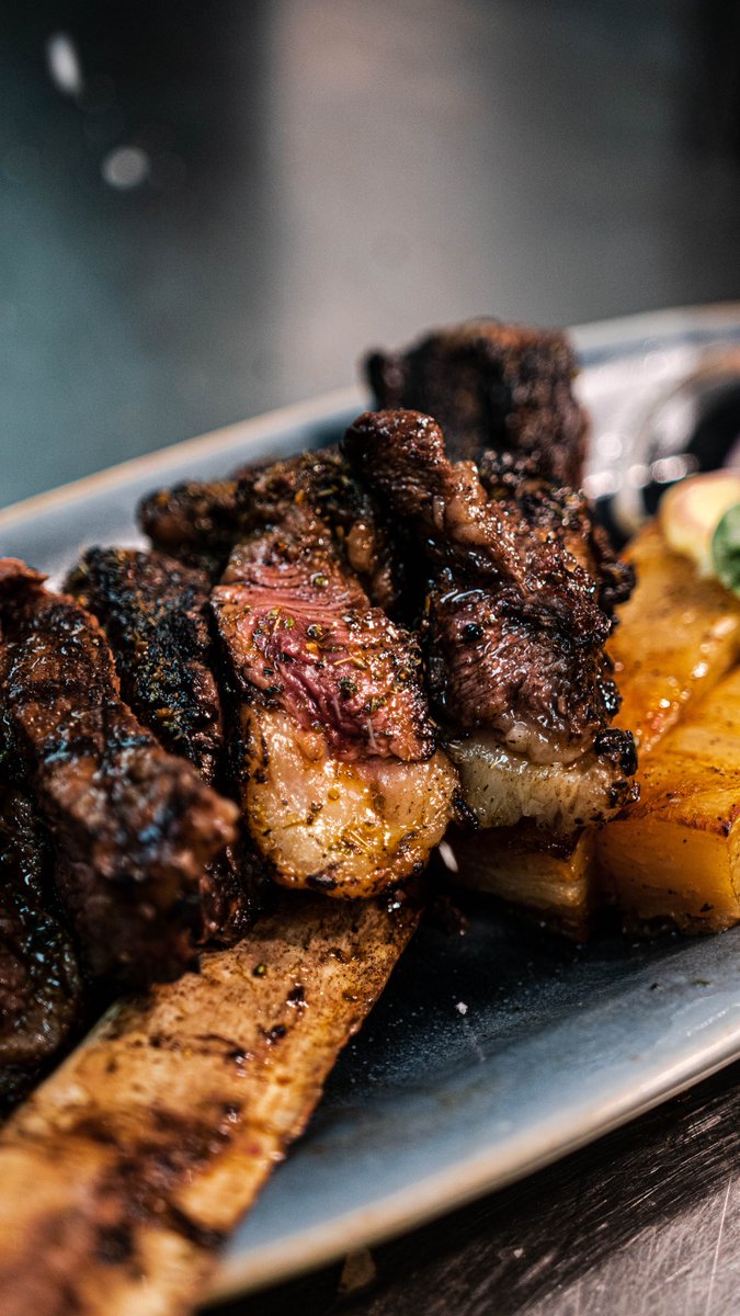 Retweet this if you love a juicy, tender steak 😍

#steaklover #birmingham #fiestadelasado #edgbaston