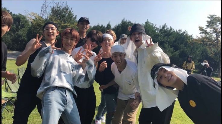 taeeberyy's tweet image. Happy 7th anniversary, my lifeline❤️🥳 omg 5 years with sebong &amp;lt;3 mahal ko kayo sobra @pledis_17 

 #세븐틴의7주년_앞으로도_꼬잉꼬잉 #7GoingOn70WithSVT
 @pledis_17