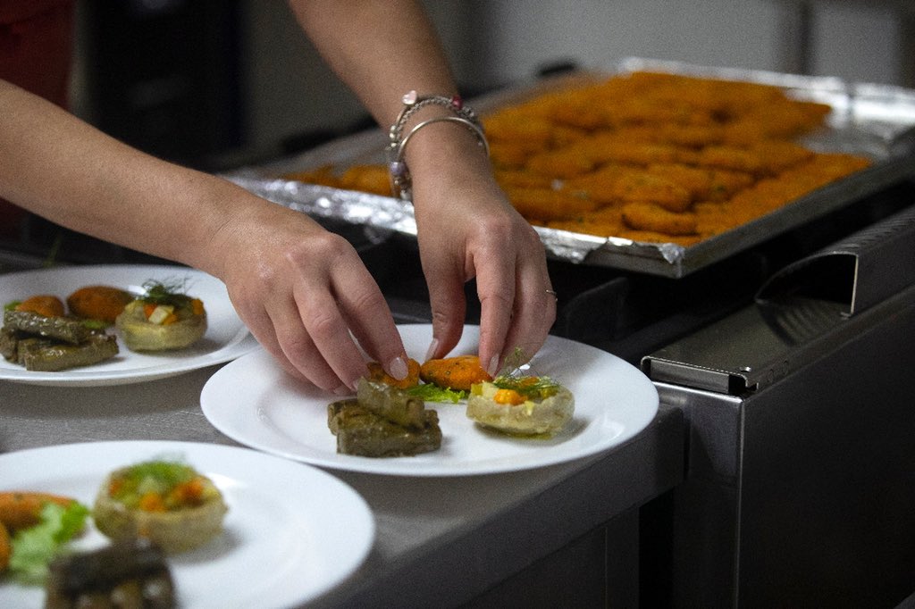 TC_HavanaBE's tweet photo. First ever launched #TurkishCuisineWeek! 
We shared our #timelessrecipes with our Cuban friends at our gala dinner🇹🇷 🇨🇺 We talked about #traditional, #sustainable, #healthy dishes and sports, art, history with our guests ✨ @EmineErdogan 
@anadoluajansi https://t.co/i8wRwhfL0N