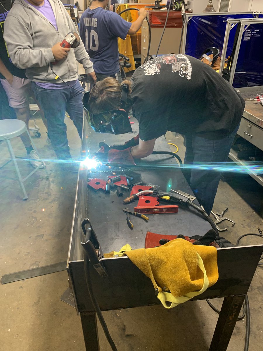 Richardson Robotics (@rhsrobot) on Twitter photo Students designed and built a 6’ metal grill for the RHS senior classes. It’s almost done! These guys have been working hard to get it ready for the final day of school. <a href="/RISD_CTE/">RISD CTE</a> <a href="/RichardsonHS1/">Richardson HS</a> <a href="/RHSRobot/">Richardson Robotics</a> Students designed and built a 6’ metal grill for the RHS senior classes. It’s almost done! These guys have been working hard to get it ready for the final day of school. <a href="/RISD_CTE/">RISD CTE</a> <a href="/RichardsonHS1/">Richardson HS</a> <a href="/RHSRobot/">Richardson Robotics</a>