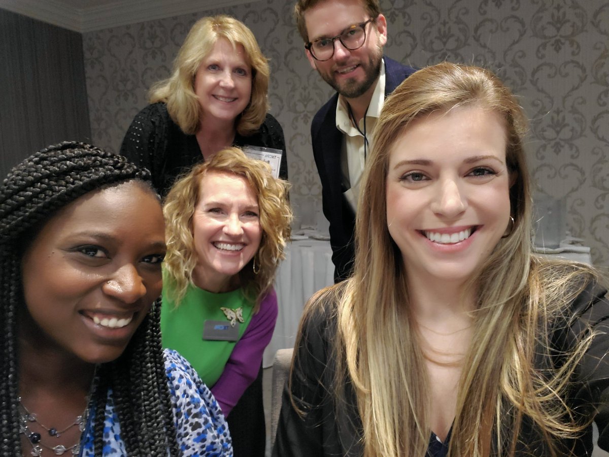 Leadership Day in Dallas is off to a great start! Learning how to recruit next-gen members and create must-have membership w/ @SarahSladek.