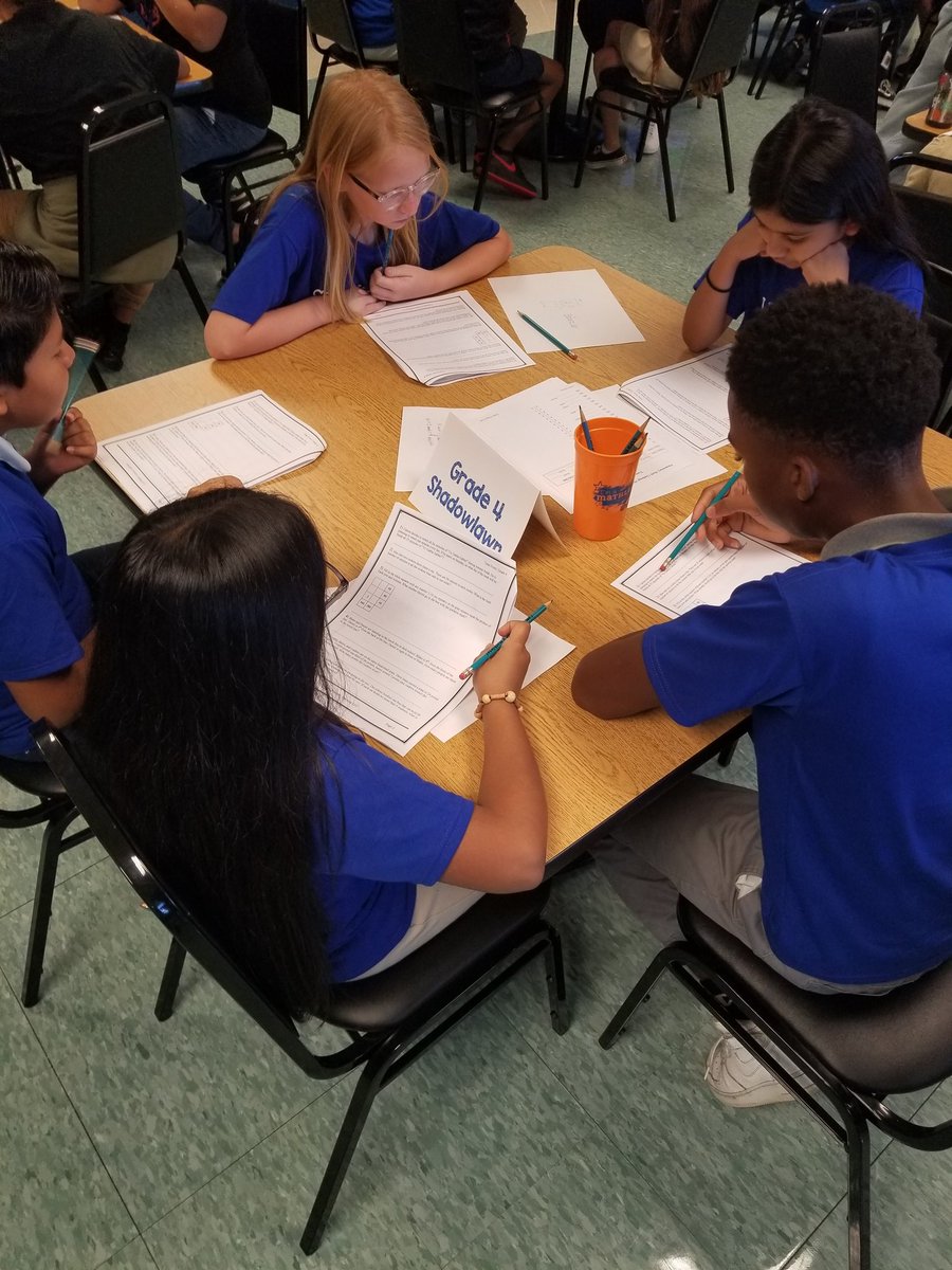 Mrs. Styra tweet media