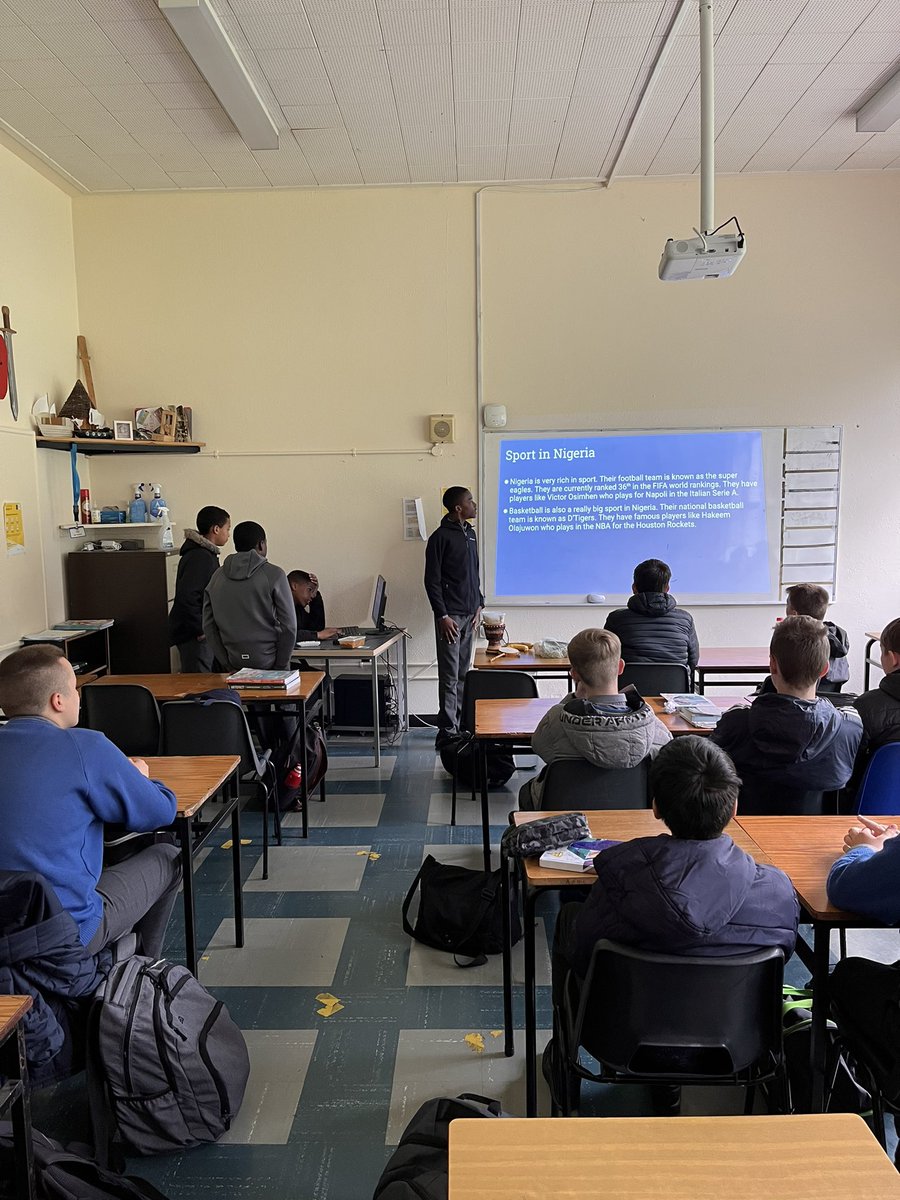 MrJoConnor's tweet photo. A flipped classroom today in @moylepark where some of our 1st years took to centre stage to teach their peers about their backgrounds to celebrate World Africa Day 🌍 Some fantastic presentations, demonstrations and even some tasty food for us all to try! #WorldAfricaDay https://t.co/rmBh0a0m4B