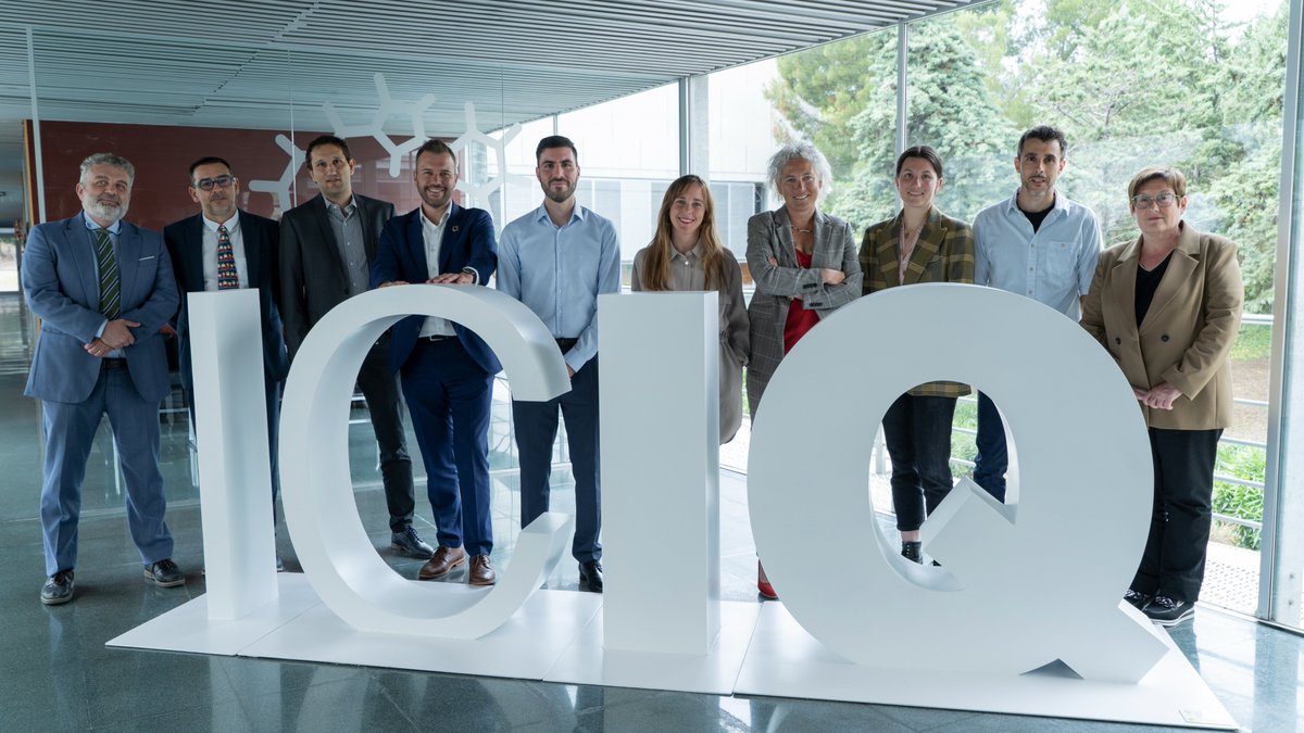 BASF_ES's tweet photo. 🏆 Esta tarde se ha celebrado la entrega de premios de la primera edición de los Premios de #BASF y el @ICIQchem en Innovación y Emprendimiento en reconocimiento a la mejor tesis, la mejor patente y el mejor proyecto de emprendimiento.
 
Más detalles: https://t.co/Eznafm35gA https://t.co/qpNsrzXZJJ