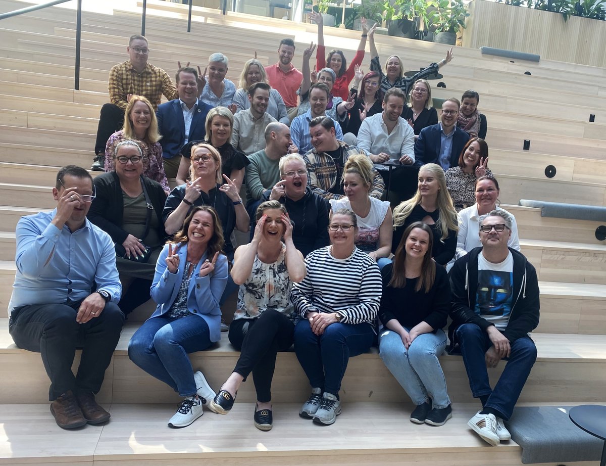 Experiksen konsultit, researcherit ja myynti viettivät päivän pohdiskellen sitä, mitä työntekijät haluavat, kun yritysten odotetaan ottavan yhä vahvempaa roolia eettisissä, diversiteettiä edistävissä, yhteiskunnallisissa sekä ympäristökysymyksissä.❣️
#MPGDay