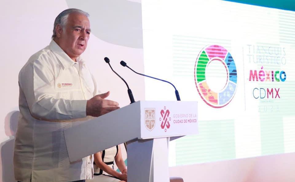 tianguistur_mx's tweet photo. Gracias a @Claudiashein jefa de Gobierno de la Ciudad de México y a @TorrucoTurismo titular de la Secretaría de Turismo de México por esta conferencia de prensa acerca del Tianguis Turístico 2023 del que será sede nuestra capital, la Ciudad de México. 
@SECTUR_mx https://t.co/Ktxe6XcySZ