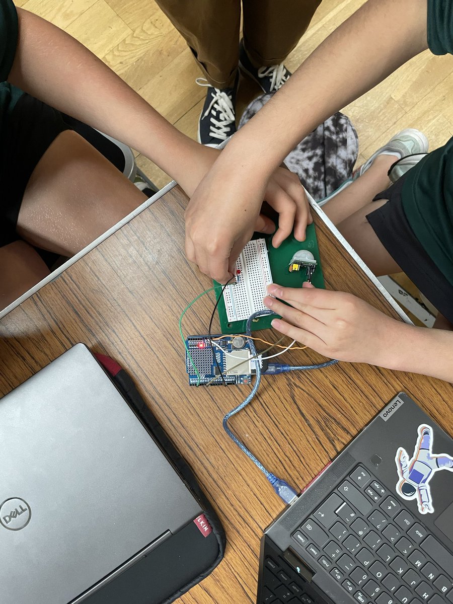 WHS Digital tweet media